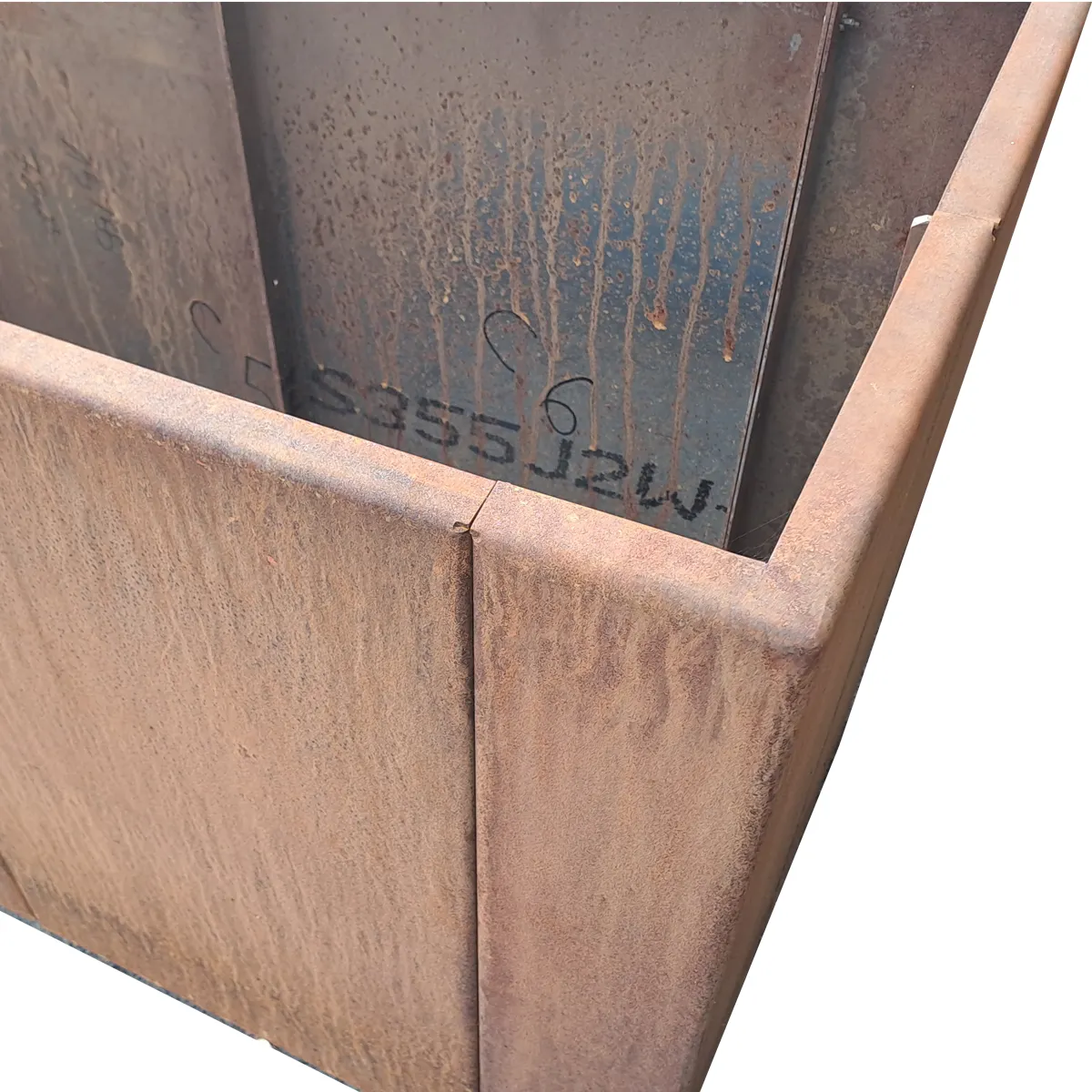 Produktbild Edelrost Hochbeete aus Cortenstahl in modularer Bauweise, weisser Hintergrund